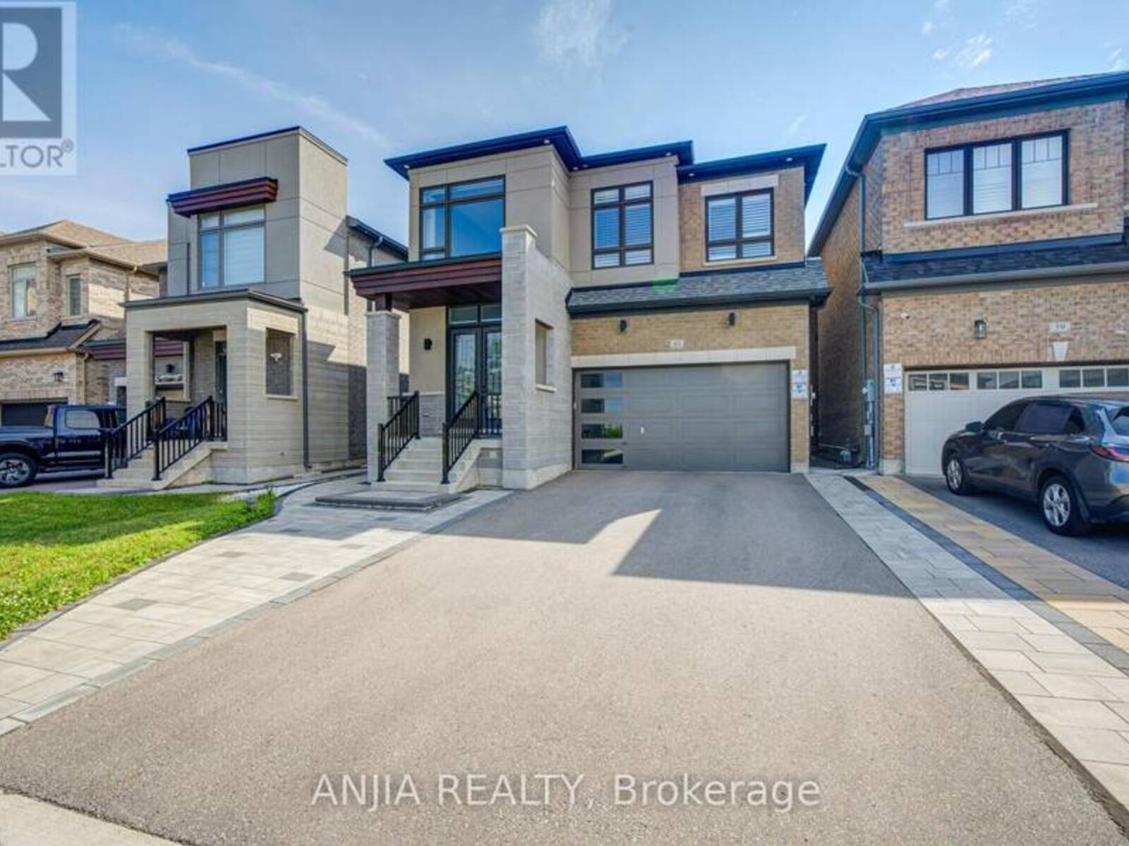 63 SUTTONRAIL WAY, Whitchurch-Stouffville, Ontario L4A 0E4