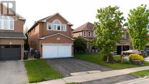 7 BANINGTON CRESCENT | Brampton Ontario | Slide Image Two