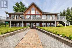 1524 WESTVIEW CRESCENT | North Kawartha Ontario | Slide Image Four
