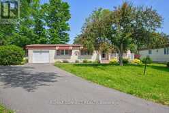 8 CIRCLE DRIVE | Lindsay Ontario | Slide Image Two