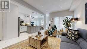 31 MULHOLLAND DRIVE | Vaughan Ontario | Slide Image Twelve