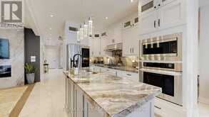 31 MULHOLLAND DRIVE | Vaughan Ontario | Slide Image Seventeen