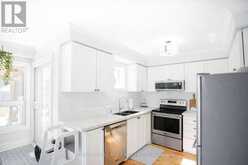 9 LAIDLAW DRIVE N | Barrie Ontario | Slide Image Eight