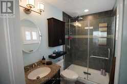 9 LAIDLAW DRIVE N | Barrie Ontario | Slide Image Twenty-two