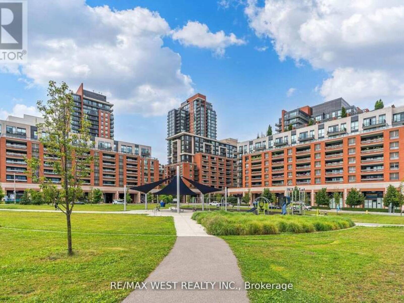 803 - 830 LAWRENCE AVENUE, Toronto, Ontario M6A 0A2