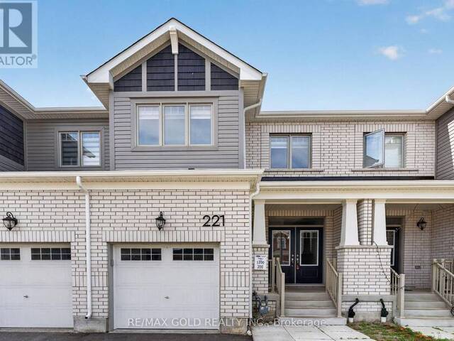 221 HISTAND TRAIL Kitchener Ontario, N2R 0S3 - 3 Bedrooms Home For Sale