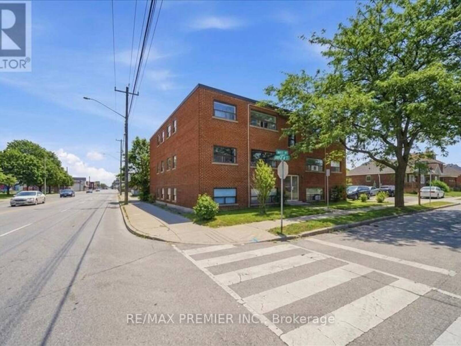 280 WEIR STREET N, Hamilton, Ontario L8H 5G3