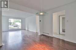 18 DERVOCK CRESCENT | Toronto Ontario | Slide Image Eleven
