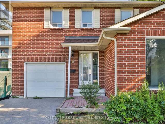 18 DERVOCK CRESCENT Toronto Ontario, M2K 1A7 - 3 Bedrooms Home For Sale