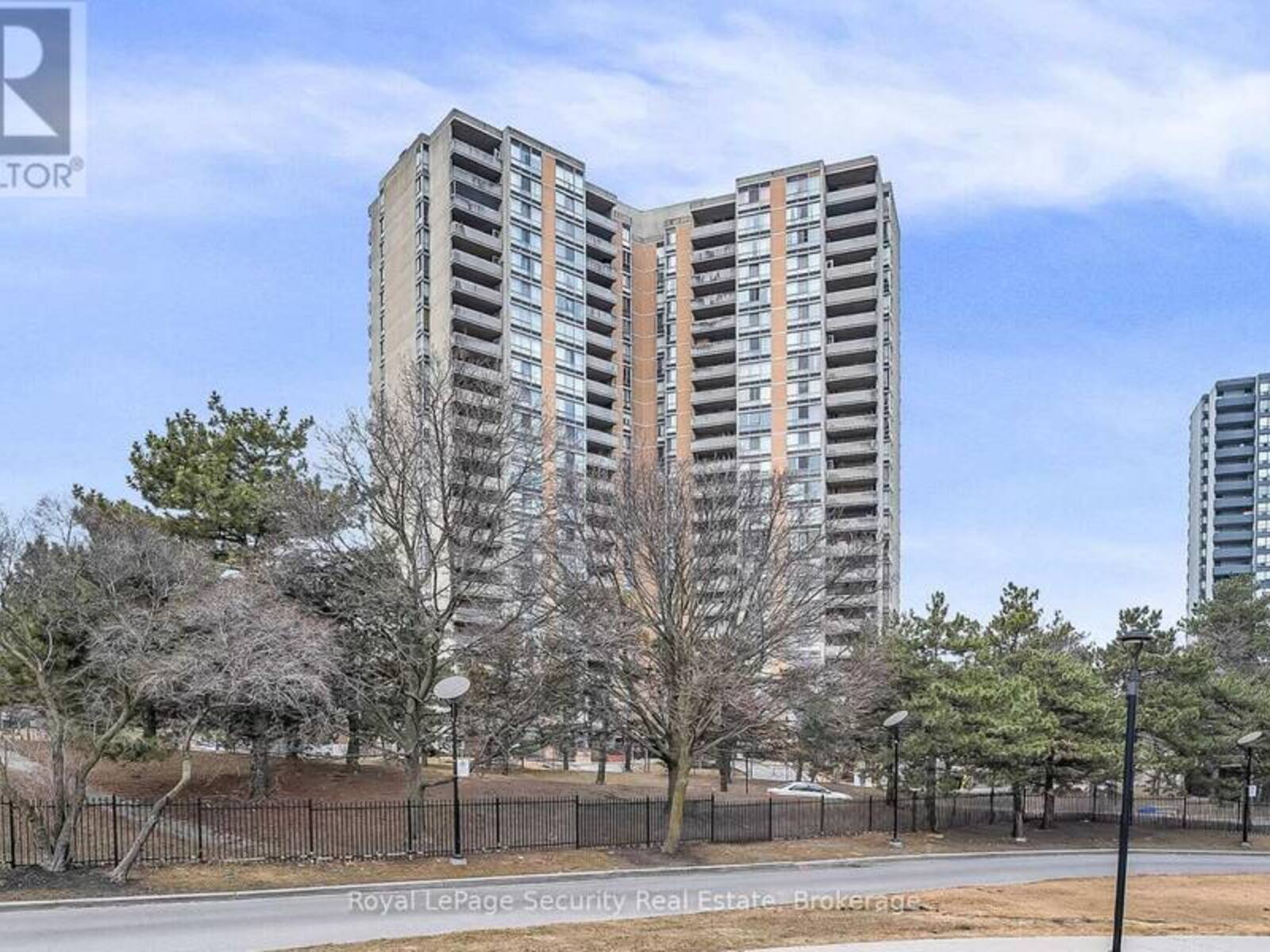 1207 - 10 MARTHA EATON WAY, Toronto, Ontario M6M 5B3