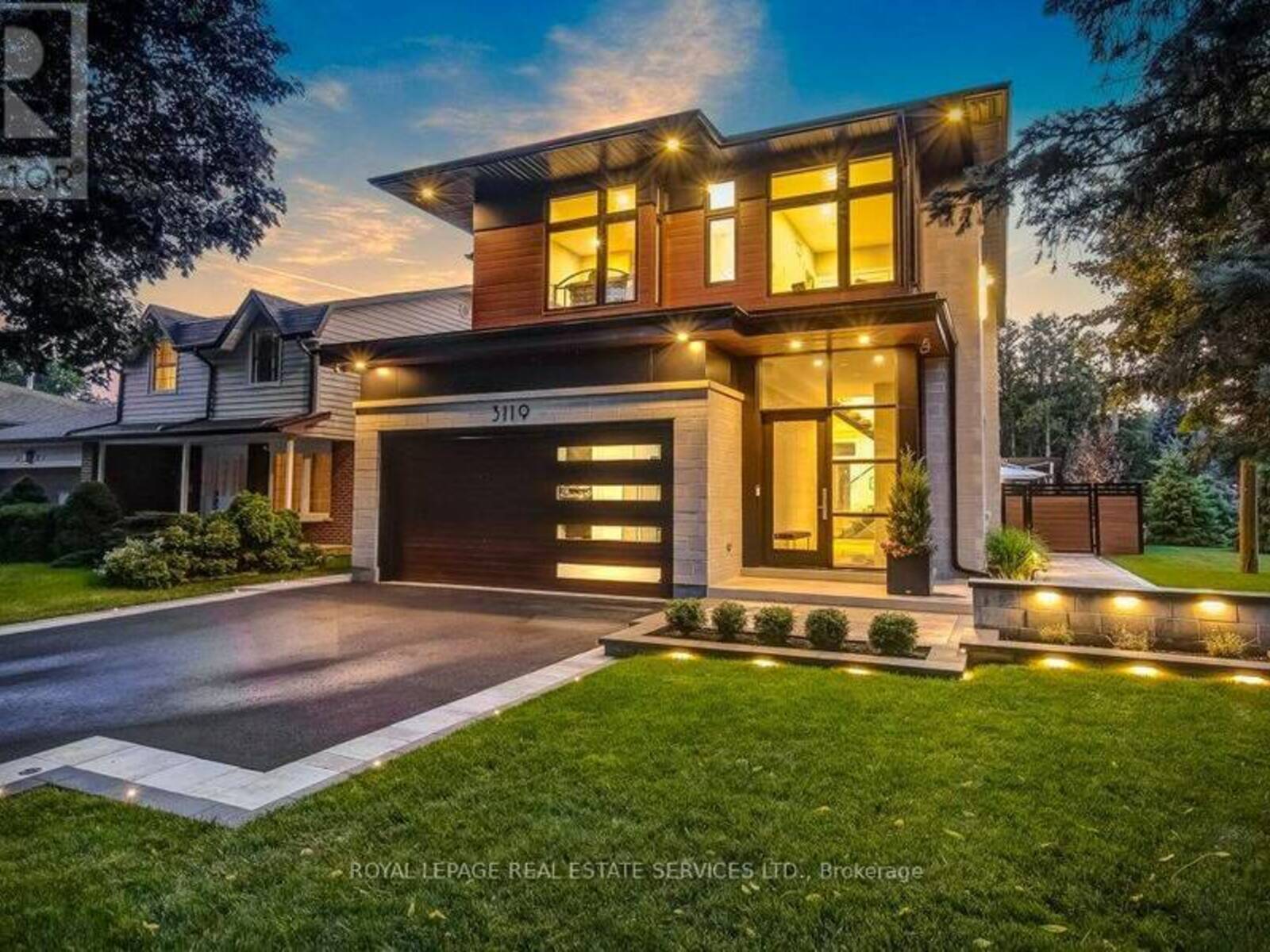 3119 VICTORIA STREET, Oakville, Ontario L6L 1K3