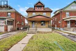 4824 FOURTH AVENUE | Niagara Falls Ontario | Slide Image Two