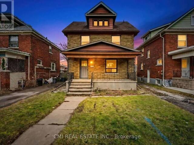 4824 FOURTH AVENUE Niagara Falls Ontario, L2E 4P1 - 7 Bedrooms Home For Sale
