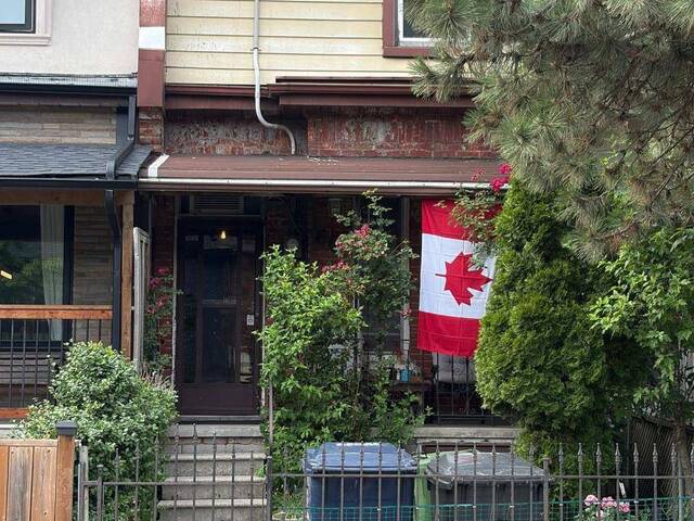60 FOXLEY STREET Toronto Ontario, M6J 1R2 - 4 Bedrooms Home For Sale