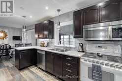 300 JULIANA ROAD | Newmarket Ontario | Slide Image Thirteen