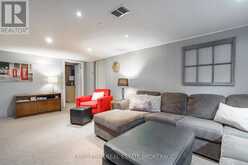 300 JULIANA ROAD | Newmarket Ontario | Slide Image Thirty-two
