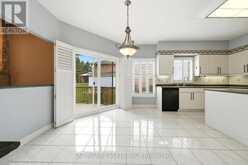 15 TREEGROVE CIRCLE | Aurora Ontario | Slide Image Fifteen