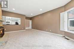 15 TREEGROVE CIRCLE | Aurora Ontario | Slide Image Twenty-two