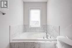 142 CULP TRAIL | Oakville Ontario | Slide Image Eighteen