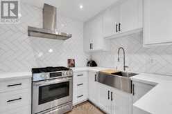 2 FOCH AVENUE | Toronto Ontario | Slide Image Eight