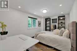 8 CIRCLE RIDGE | Toronto Ontario | Slide Image Fifteen