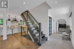 8 CIRCLE RIDGE | Toronto Ontario | Slide Image Nineteen