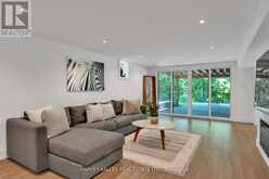 8 CIRCLE RIDGE | Toronto Ontario | Slide Image Thirty-four