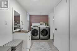 8 CIRCLE RIDGE | Toronto Ontario | Slide Image Thirty-six