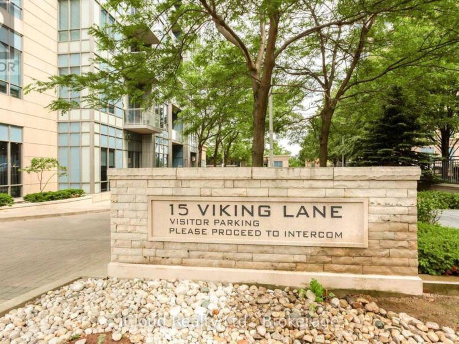 2502 - 15 VIKING LANE, Toronto, Ontario M9B 0A4