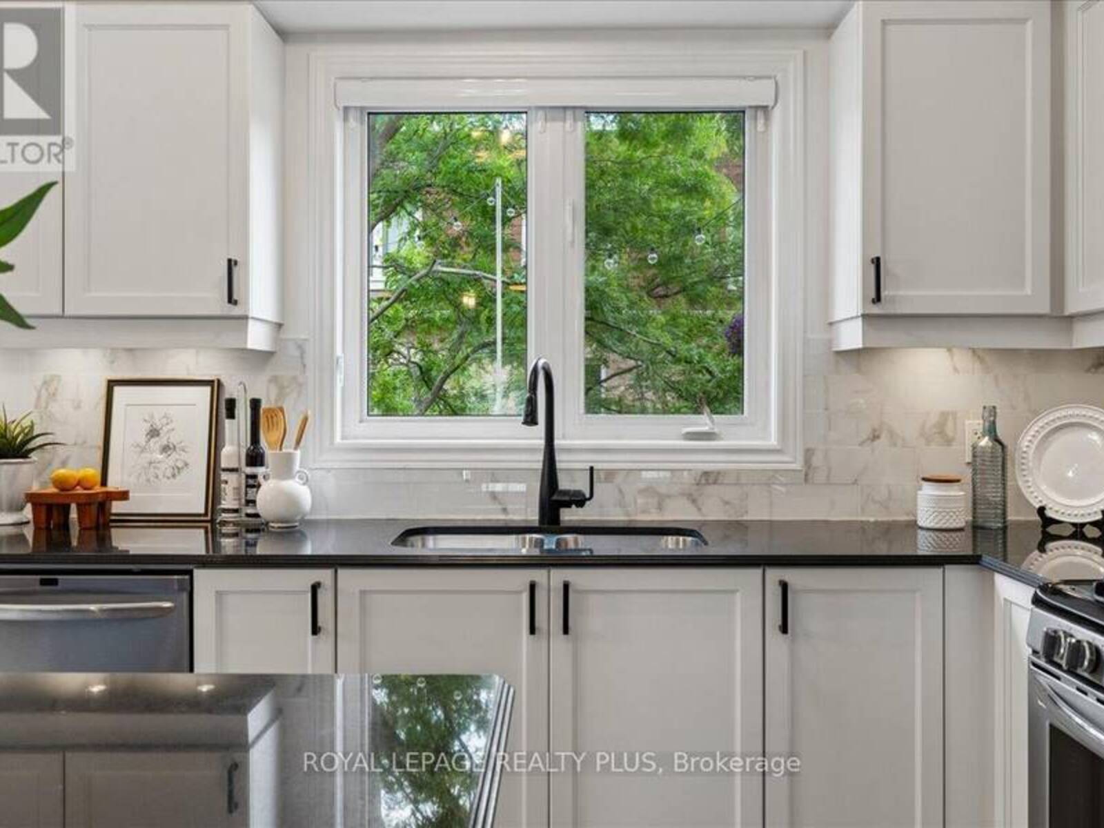 29 JEREMIAH LANE, Toronto, Ontario M1J 0A3