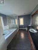 98 DECAROLIS CRESCENT | Angus Ontario | Slide Image Eight