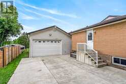 7344 DICKENSON ROAD E | Hamilton Ontario | Slide Image Thirty-two