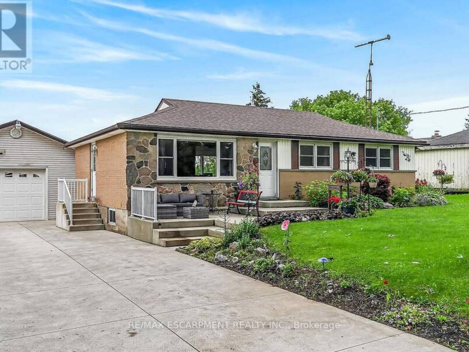 7344 DICKENSON ROAD E, Hamilton, Ontario L0R 1W0