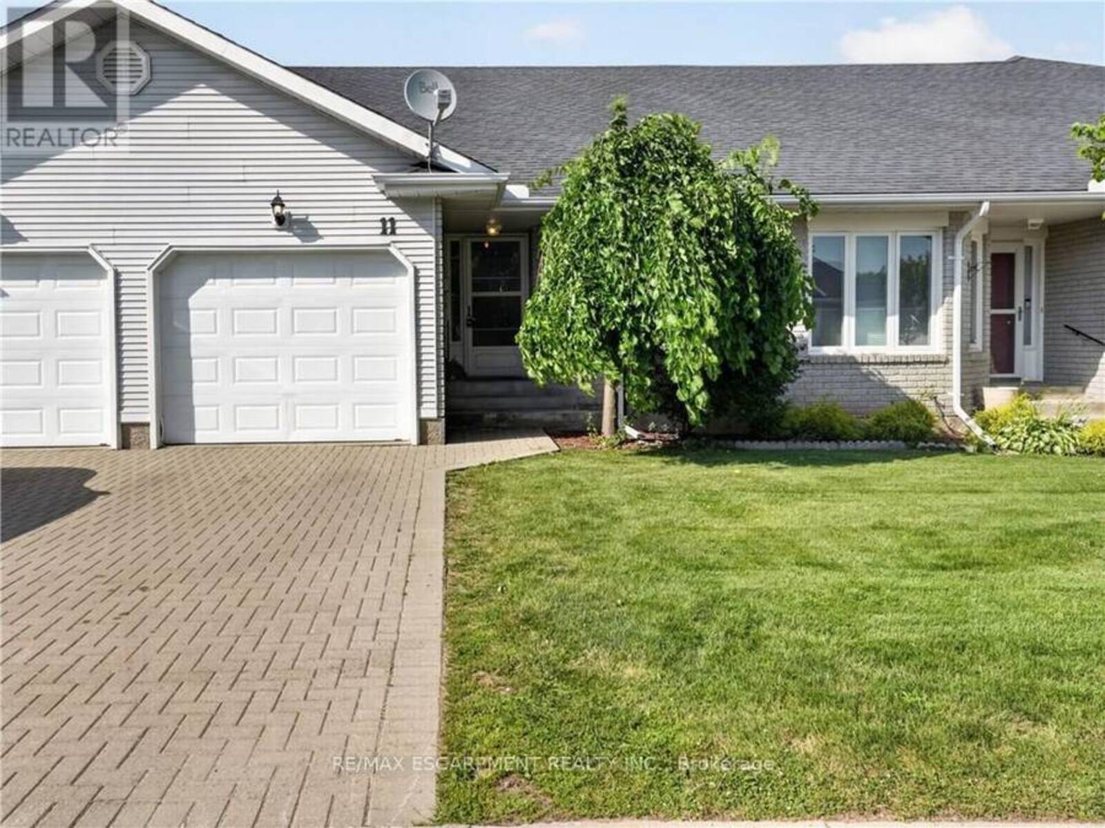 11 GARDEN DRIVE, Smithville, Ontario L0R 2A0
