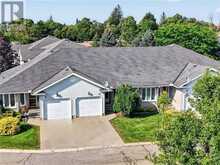 11 GARDEN DRIVE | Smithville Ontario | Slide Image Two