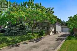 23 CHAPPEL HILL ROAD | Toronto Ontario | Slide Image Five