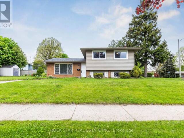 130 HUDSON CRESCENT Kitchener Ontario, N2B 2V9 - 3 Bedrooms Home For Sale