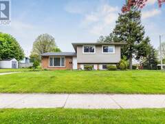 130 HUDSON CRESCENT Kitchener Ontario, N2B 2V9
