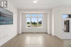 91 THICKETWOOD AVENUE | Barrie Ontario | Slide Image Ten