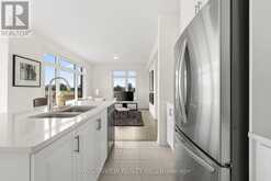 91 THICKETWOOD AVENUE | Barrie Ontario | Slide Image Seventeen