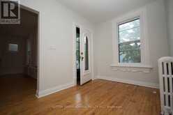 162 DALY AVENUE | Ottawa Ontario | Slide Image Thirty-five