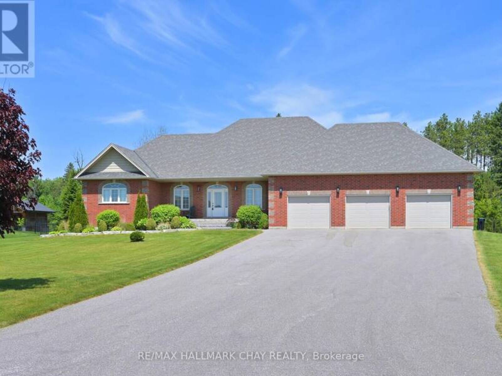 11 HARRY PARKER PLACE, Adjala-Tosorontio, Ontario L0M 1J0