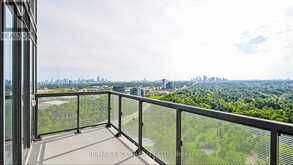 3010 - 30 INN ON THE PARK DRIVE | Toronto Ontario | Slide Image Thirty-one