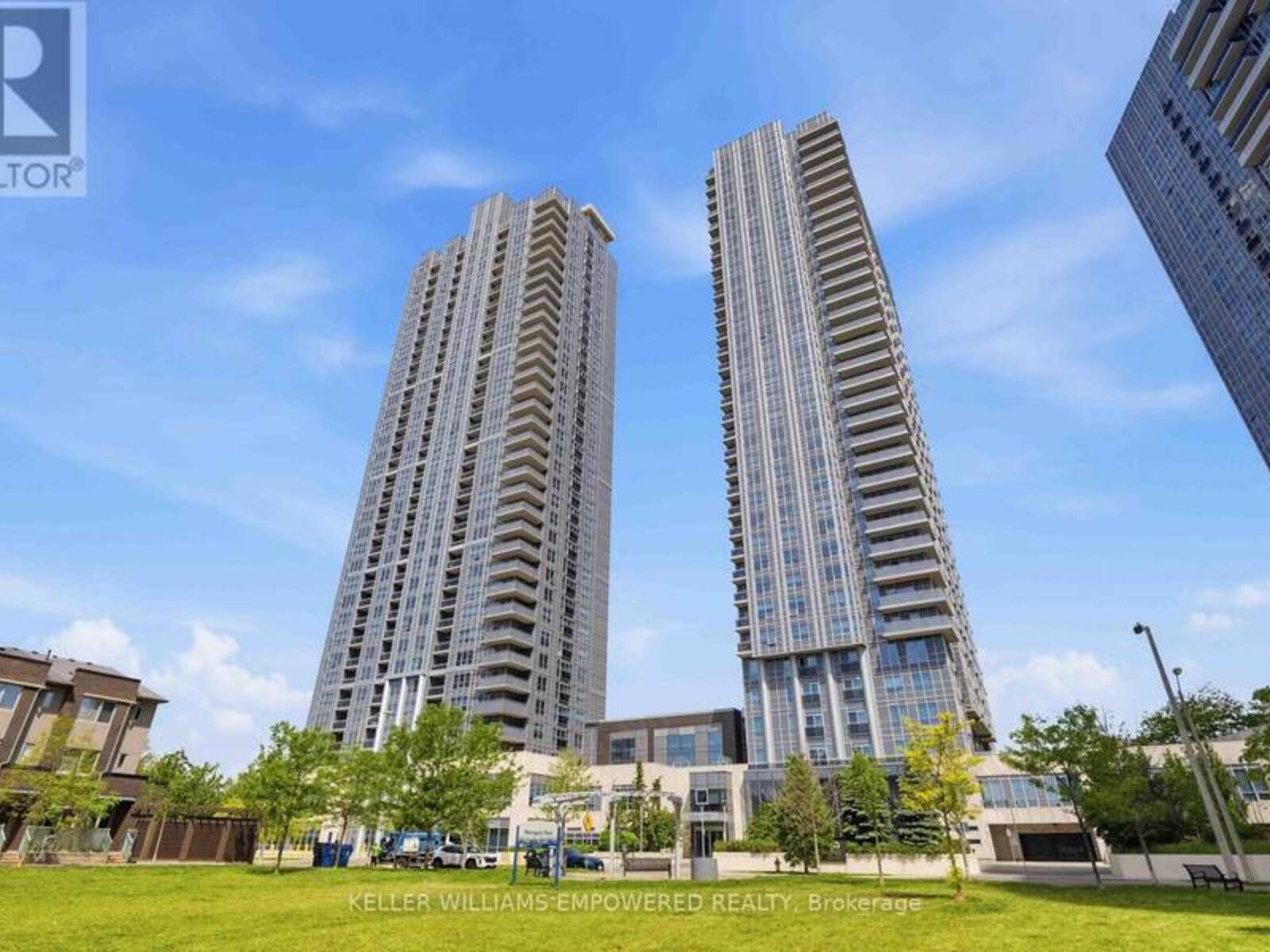 3411 - 255 VILLAGE GREEN SQUARE, Toronto, Ontario M1S 0L7