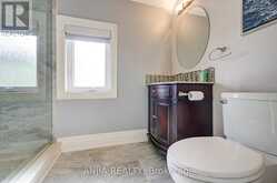452 FERNLEIGH CIRCLE S | Richmond Hill Ontario | Slide Image Thirty-two