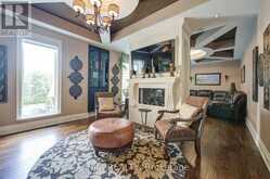 452 FERNLEIGH CIRCLE S | Richmond Hill Ontario | Slide Image Seven