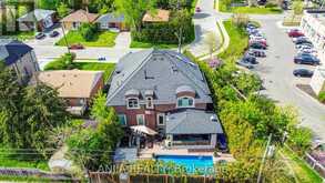 452 FERNLEIGH CIRCLE S | Richmond Hill Ontario | Slide Image Forty-four