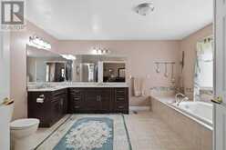 1356 MAPLERIDGE CRESCENT | Oakville Ontario | Slide Image Nineteen