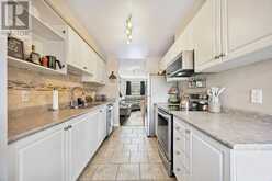 10 - 234 CUNDLES ROAD E | Barrie Ontario | Slide Image Eight