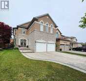 25 LORD NELSON COURT | Richmond Hill Ontario | Slide Image One